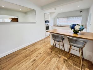 Kitchen - click for photo gallery